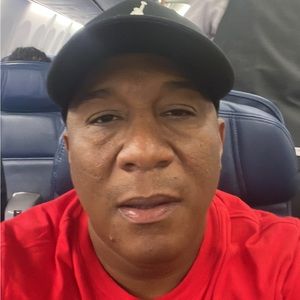 Meet your Posher, José